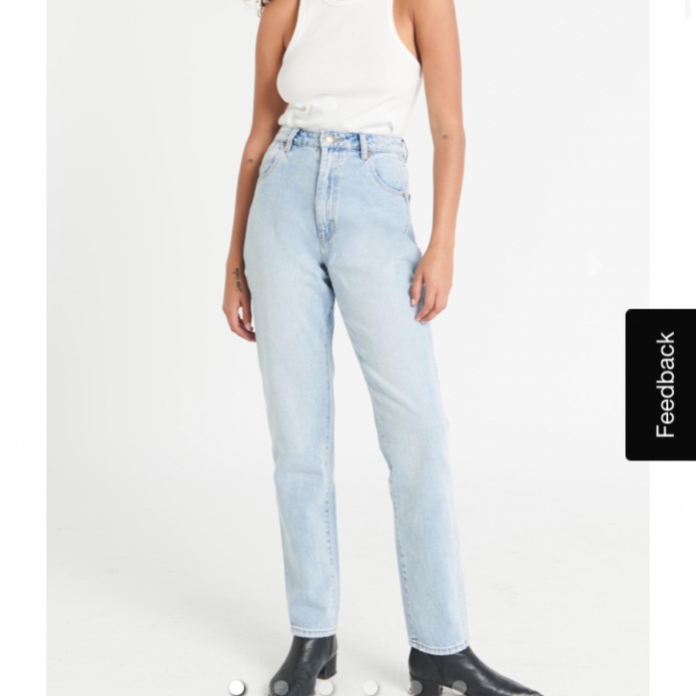 Rolla’s Elle Jeans in Eva Blue